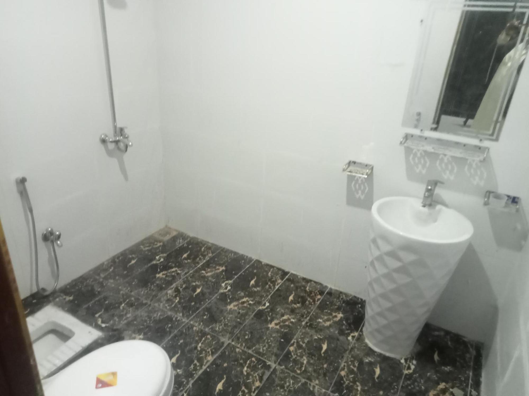 Ryazm Guest House Rawalpindi Extérieur photo